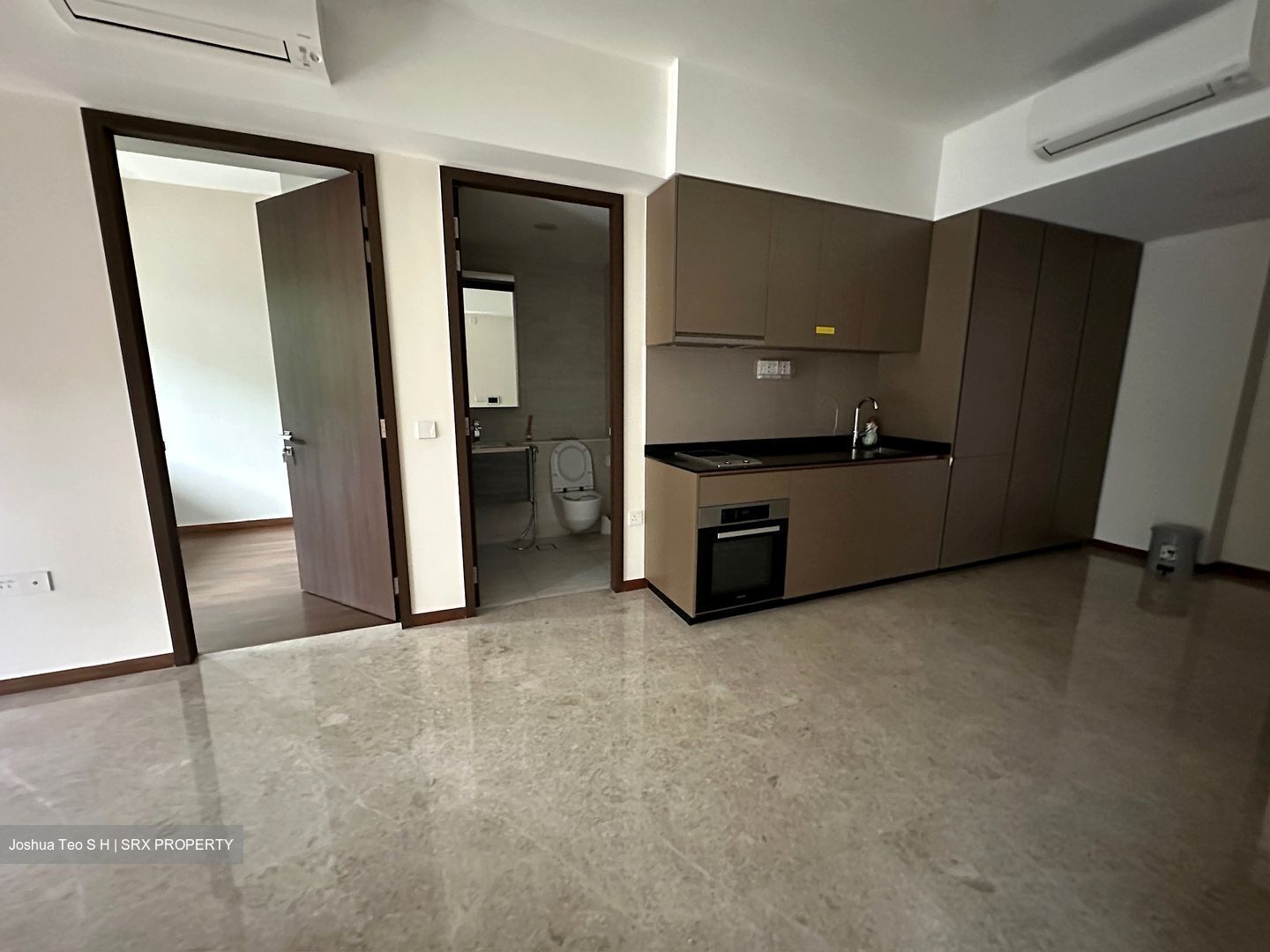 Royalgreen (D10), Condominium #617960051